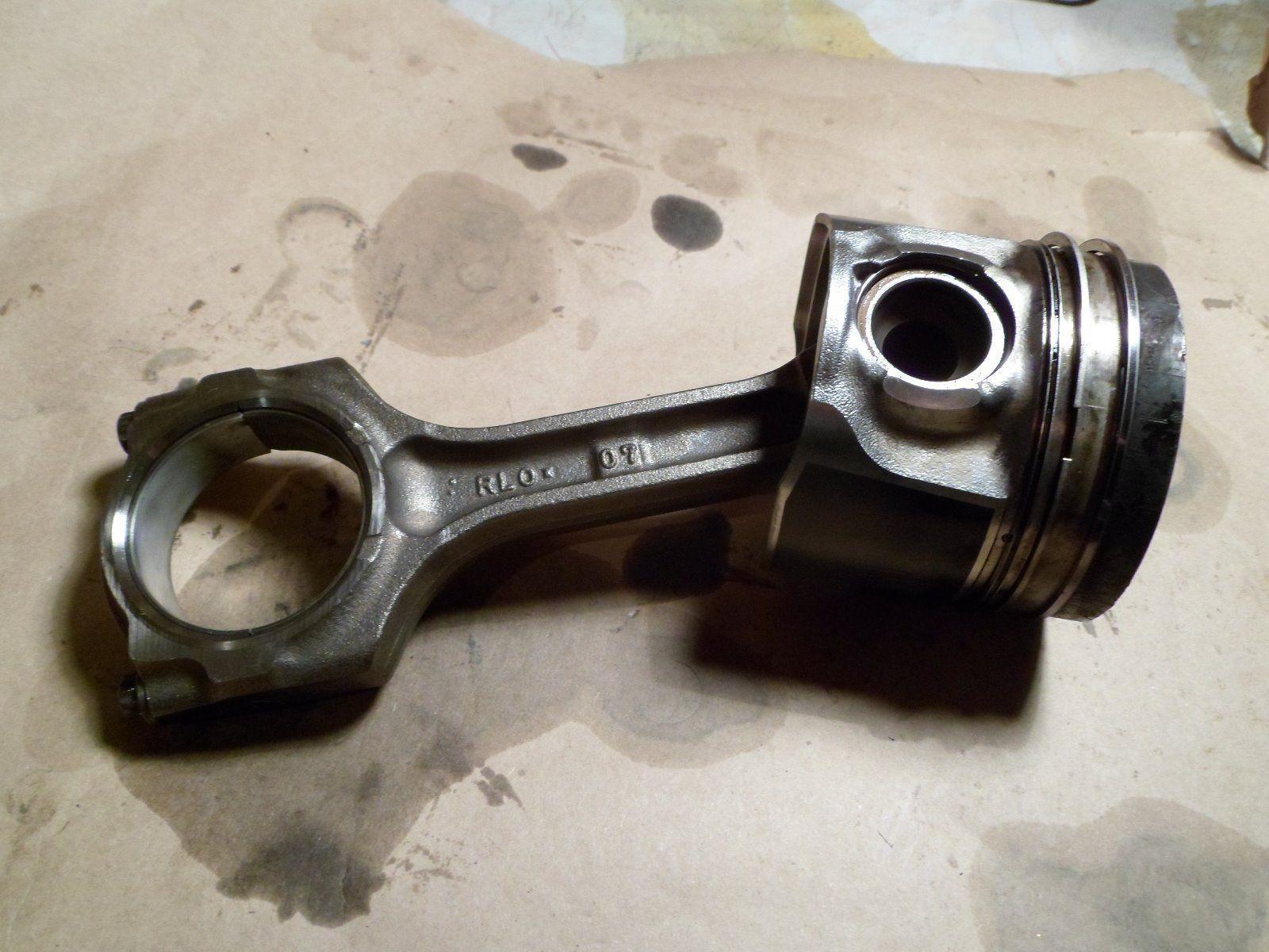 поршень с шатуном