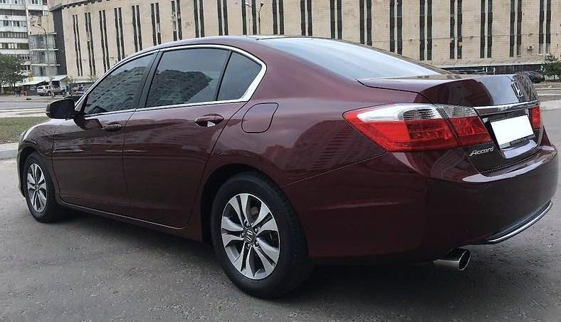 бардовый Аккорд 9