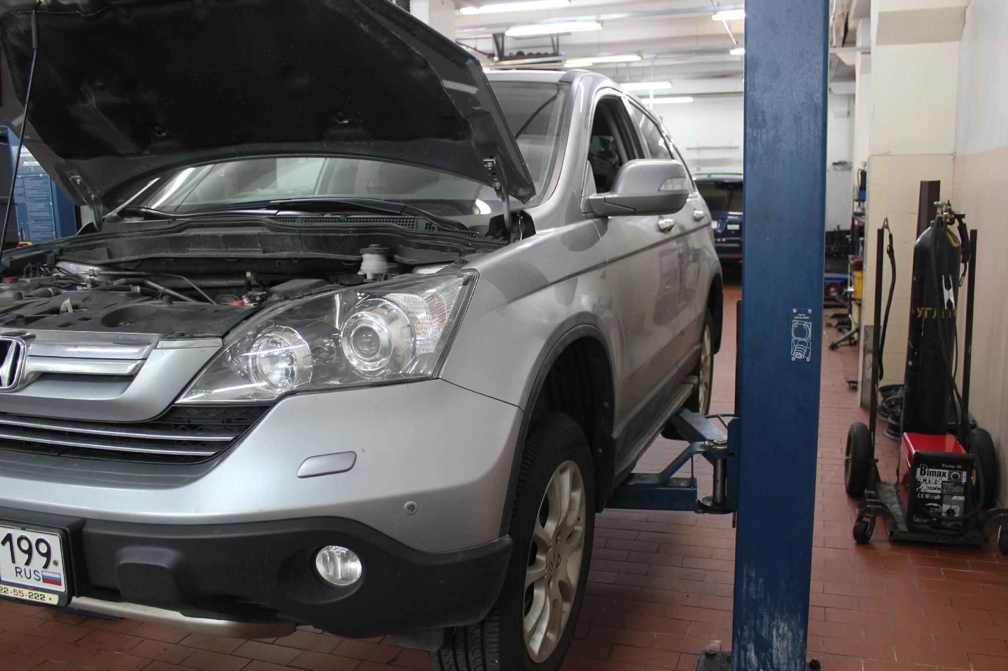 кроссовер Хонда на СТО