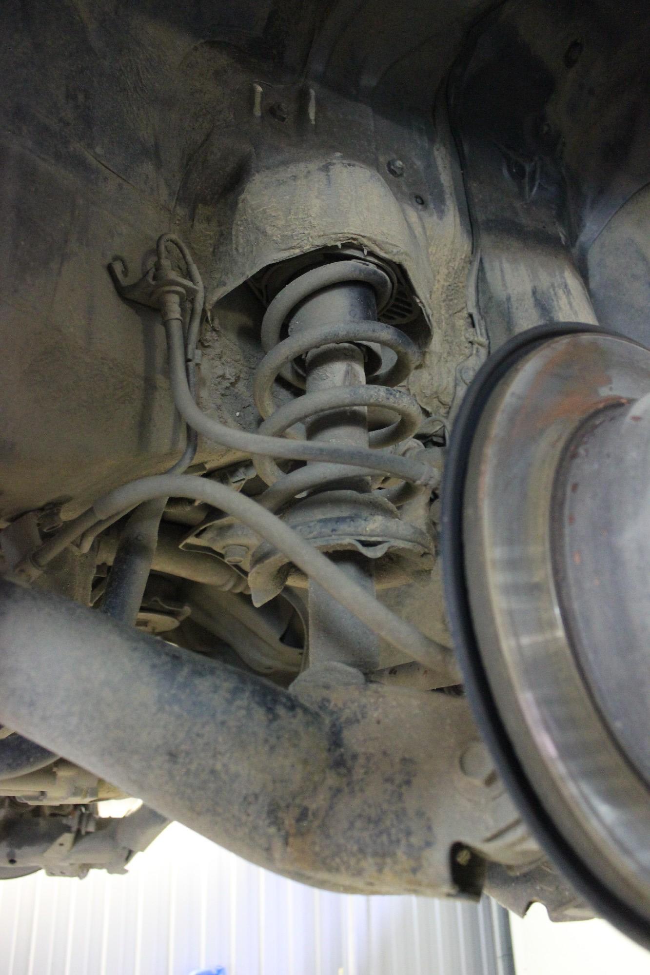 пружина подвески на СРВ