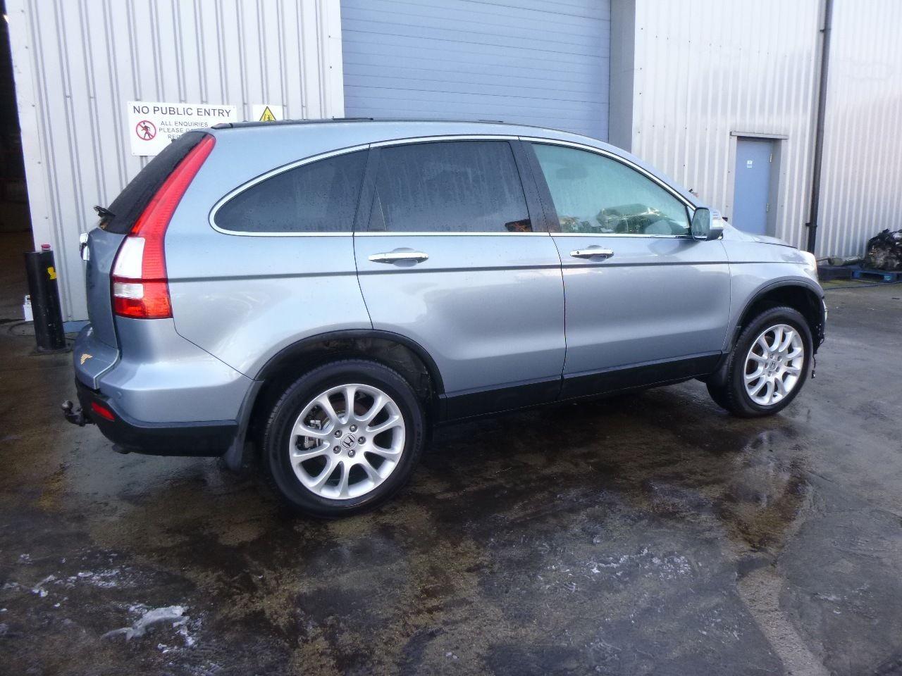 Хонда СРВ сбоку