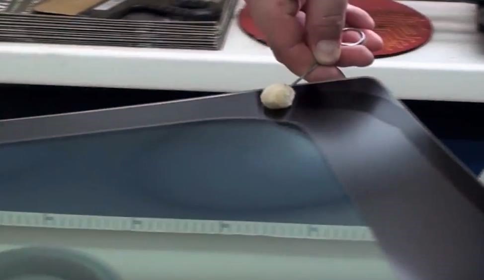 обезжиривание лобового стекла