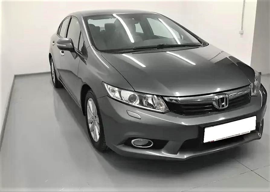 Цивик в сервисе