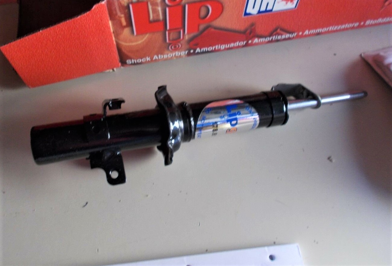 новый амортизатор на хонду аккорд