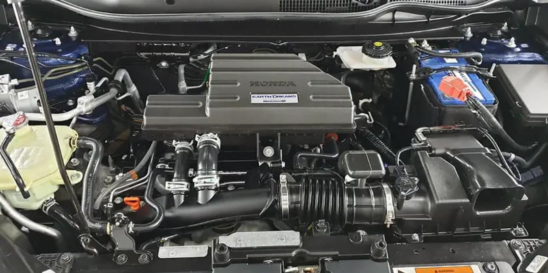 открытый капот срв