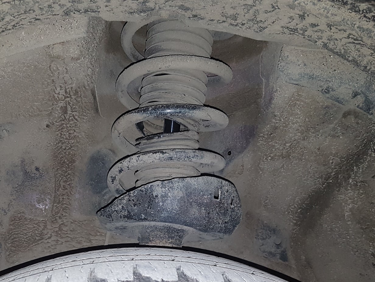 замена пыльника амортизатора Хонда СРВ