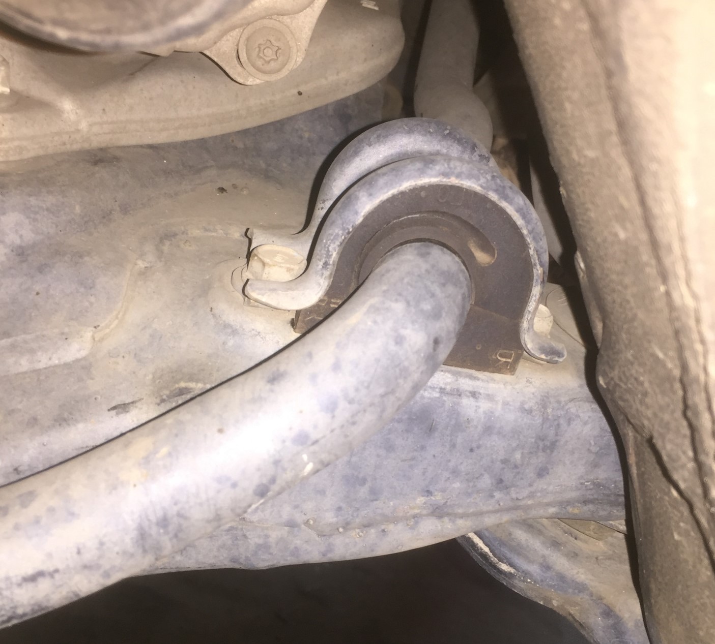 замена втулки стабилизатора Хонда Аккорд