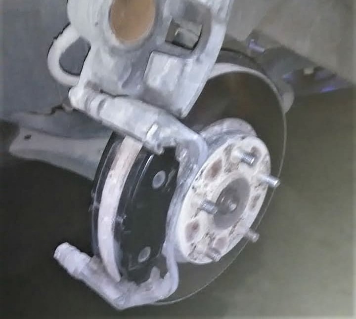 снятие переднего суппорта