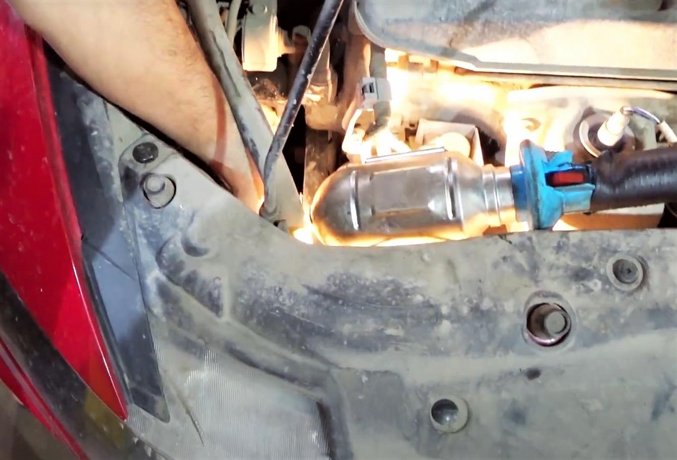 Замена приводного ремня Хонда Цивик