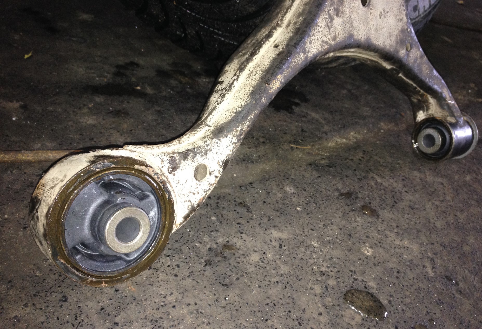 Замена сайлентблока переднего рычага Хонда Цивик