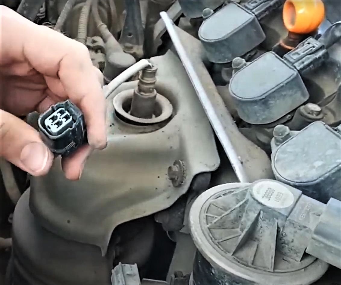 Замена лямбда зонда Хонда Цивик 4Д