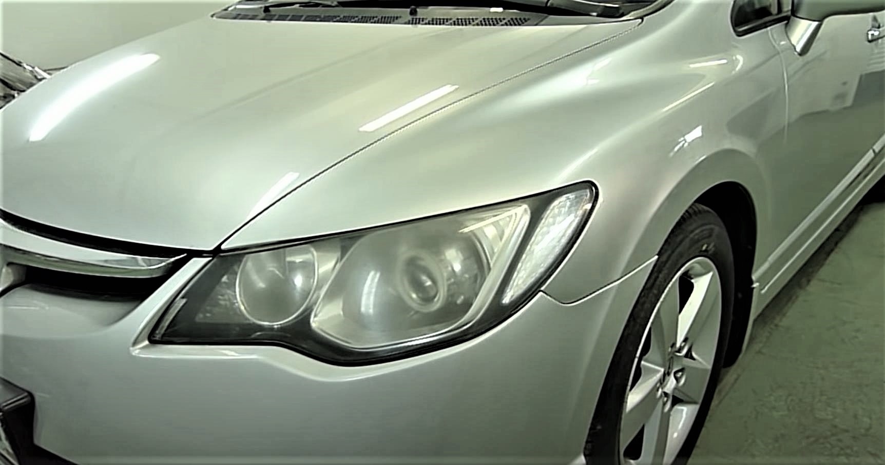 Замена фары Хонда Цивик 4Д