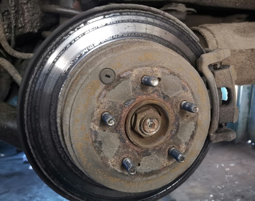 замена колодок на Хонде Пилот