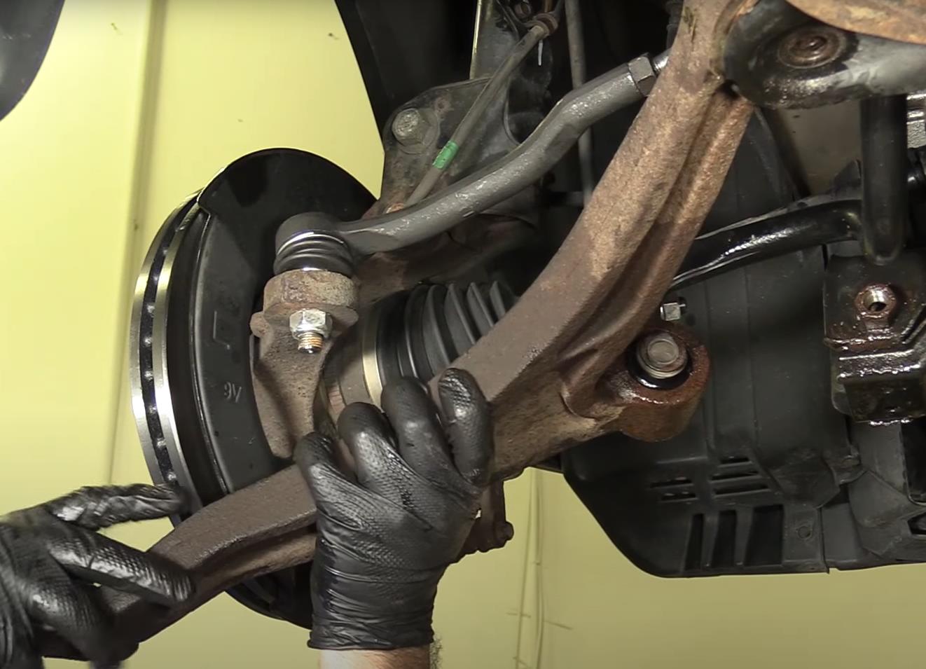 демонтаж рычага