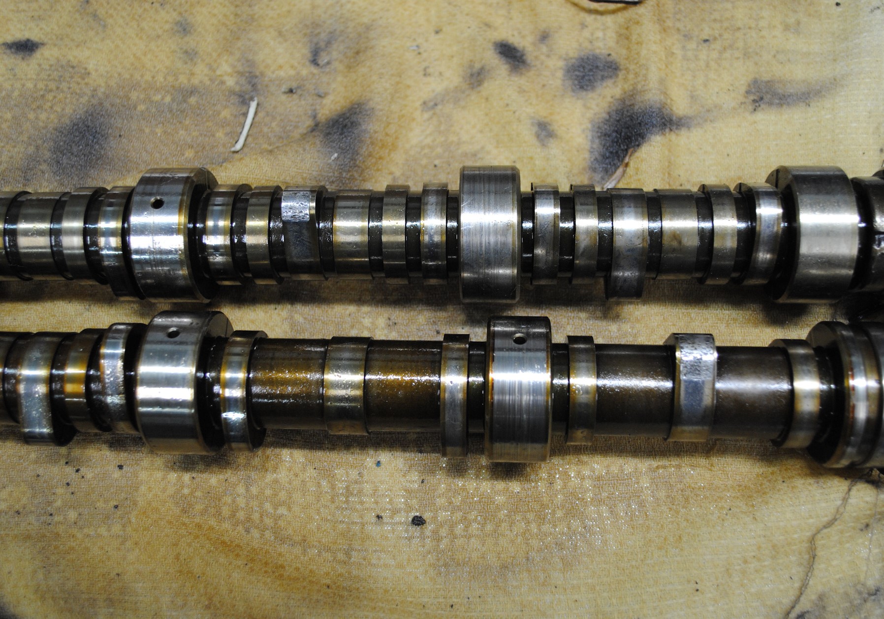 два распредвала Хонда