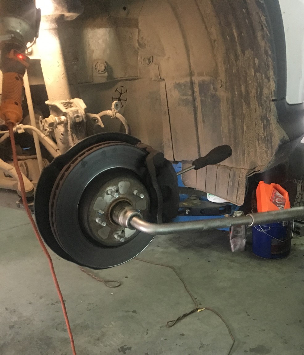 Демонтаж ступицы Хонда