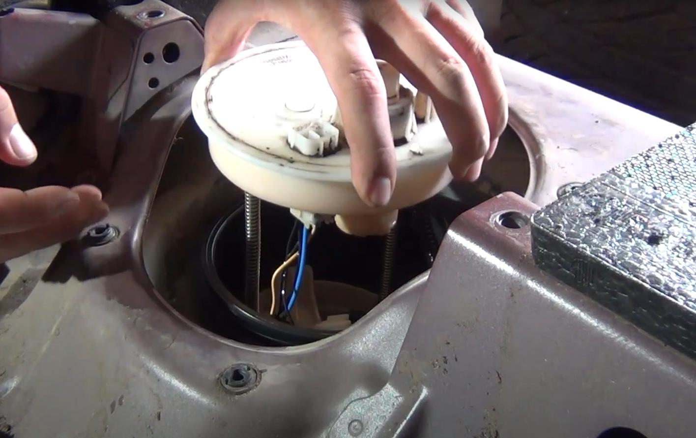 демонтаж бензонасоса