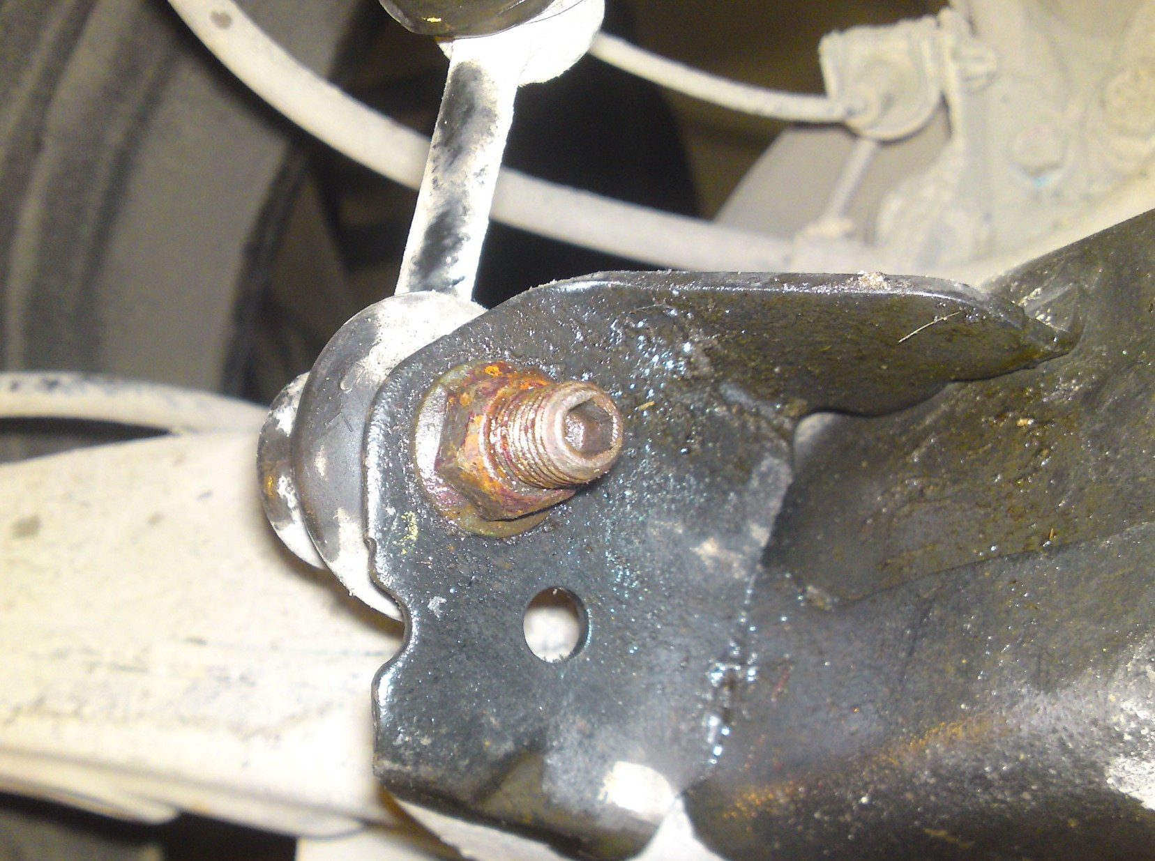 Замена задней стойки стабилизатора Хонда Цивик 4Д