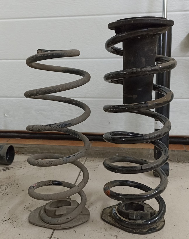 Отличие пружин Хонда Фит с передним и полным приводом