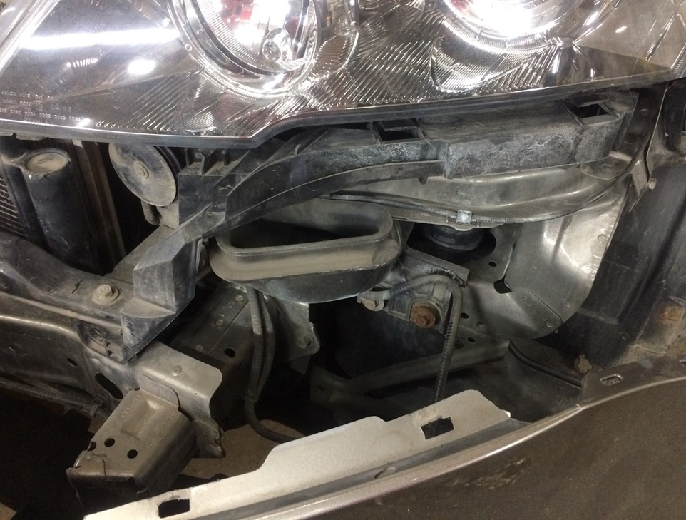 Замена бампера Хонда СРВ