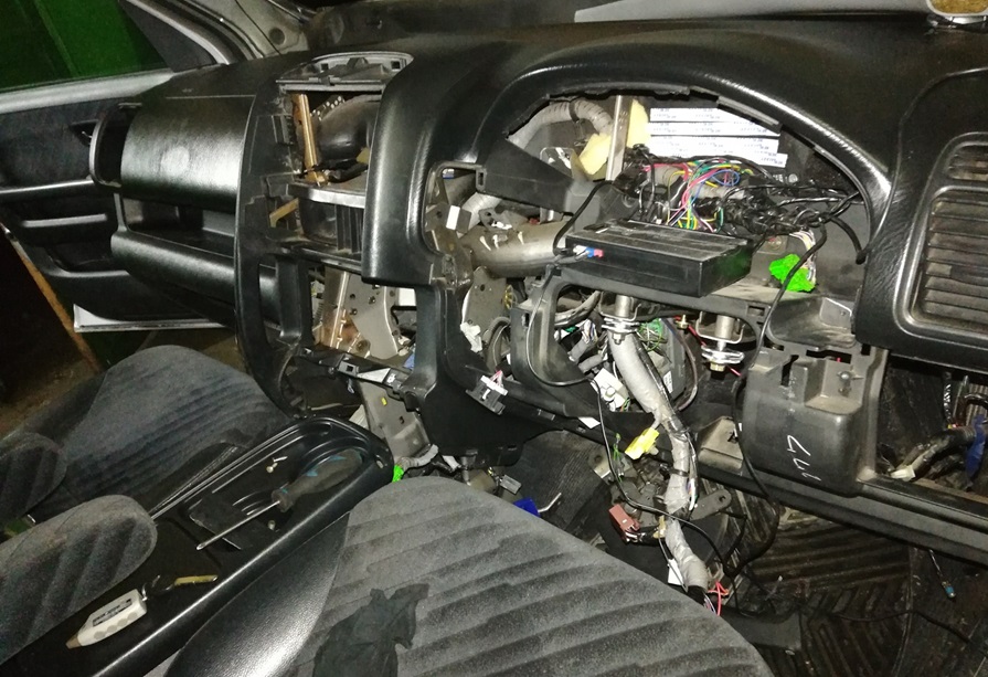 Замена радиатора печки Хонда СРВ