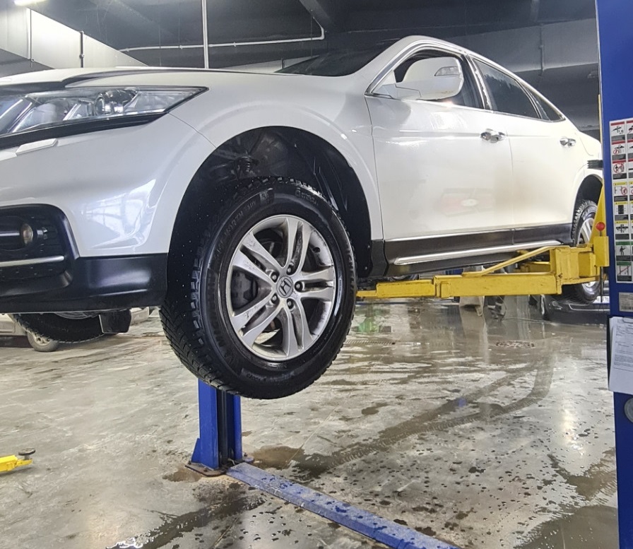 Хонда Кросстур готовится к ремонту автоматической коробки