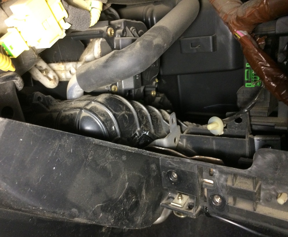 Замена радиатора печки Хонда Кросстур