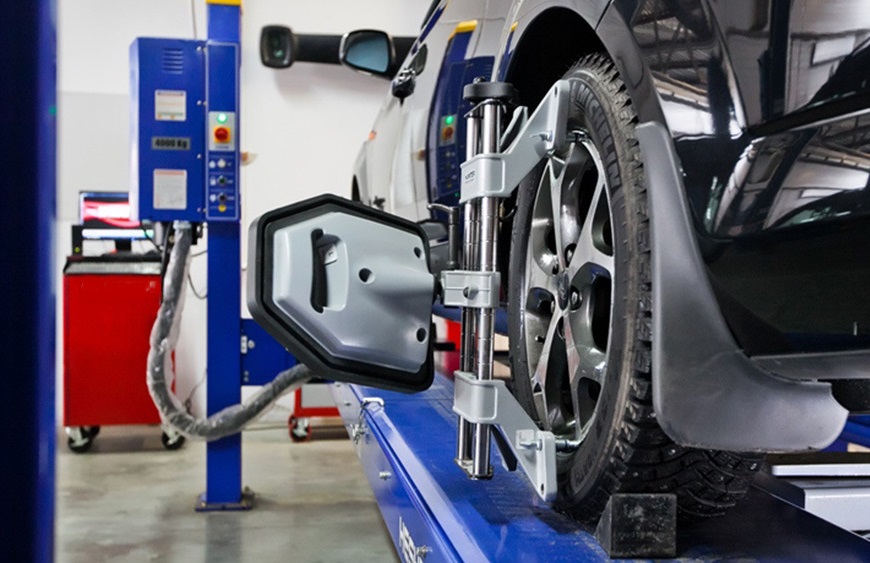 Хонда Пилот после замены шаровых на регулировке схода-развала