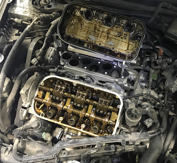 Замена прокладки клапанной крышки Хонда Пилот