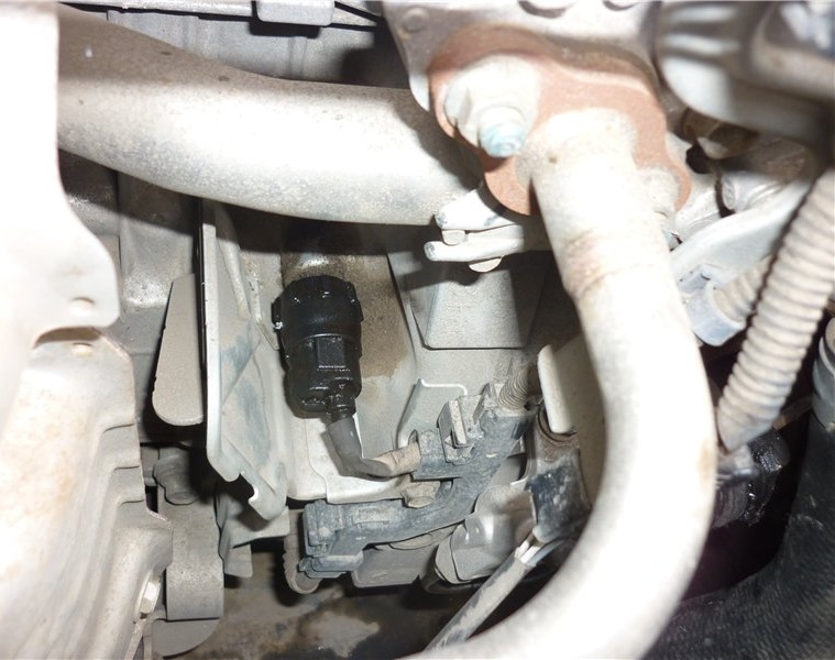 Замена датчика коленвала Хонда Цивик