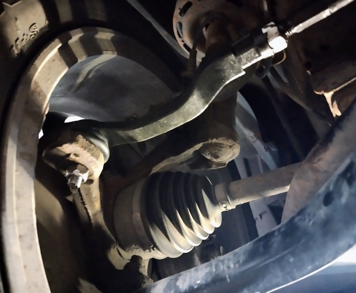 Замена рулевых наконечников Хонда Джаз