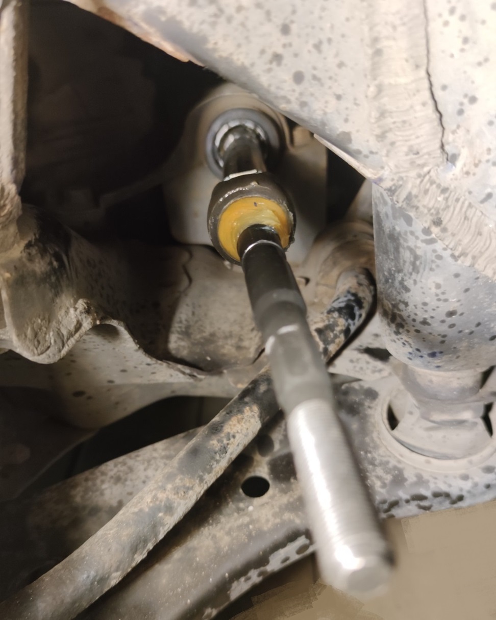 Замена рулевых тяг Хонда Фит