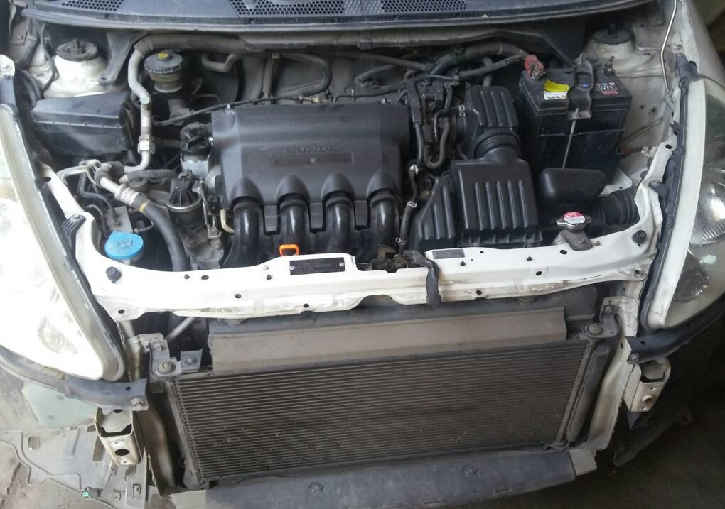 Замена радиатора кондиционера Хонда Джаз