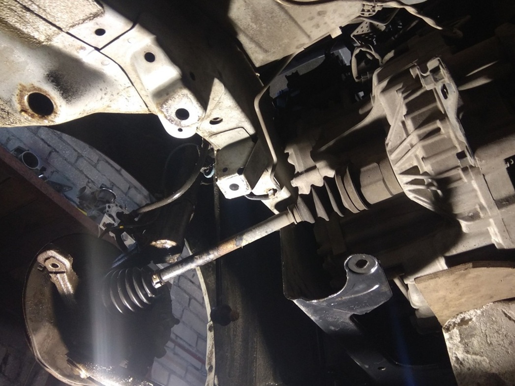 Замена рулевой рейки Хонда Джаз