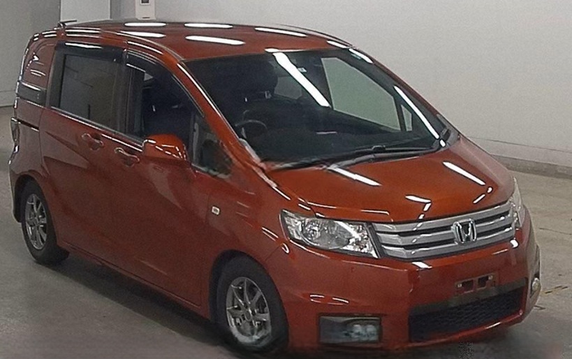 Хонда Фрид после замены масла АКПП в автотехцентре