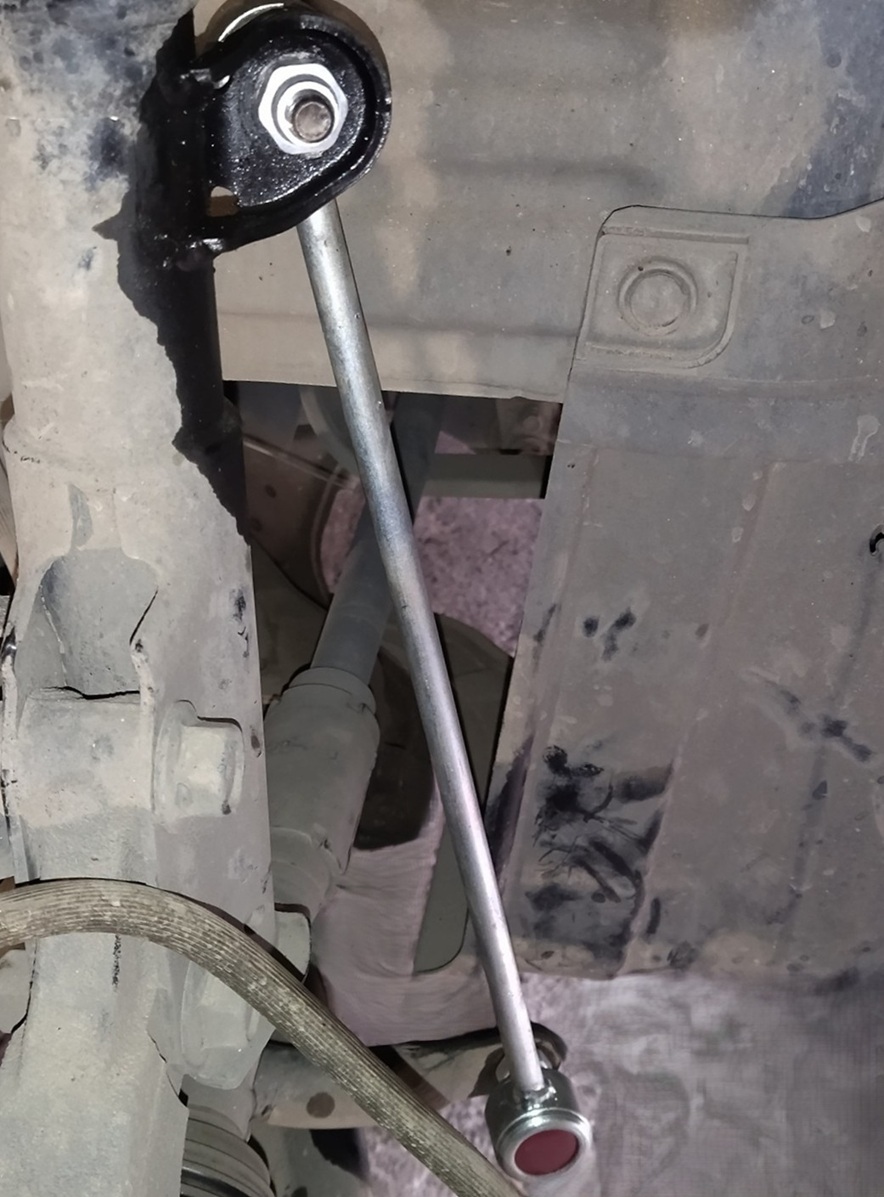 Замена стоек стабилизатора Хонда Фрид