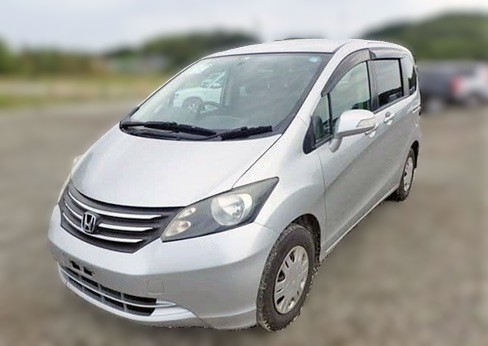 Хонда Фрид после замены цепи ГРМ в автотехцентре