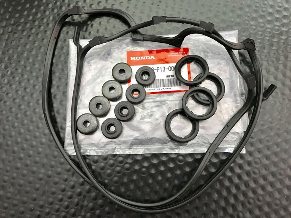 Новая прокладка крышки клапанов