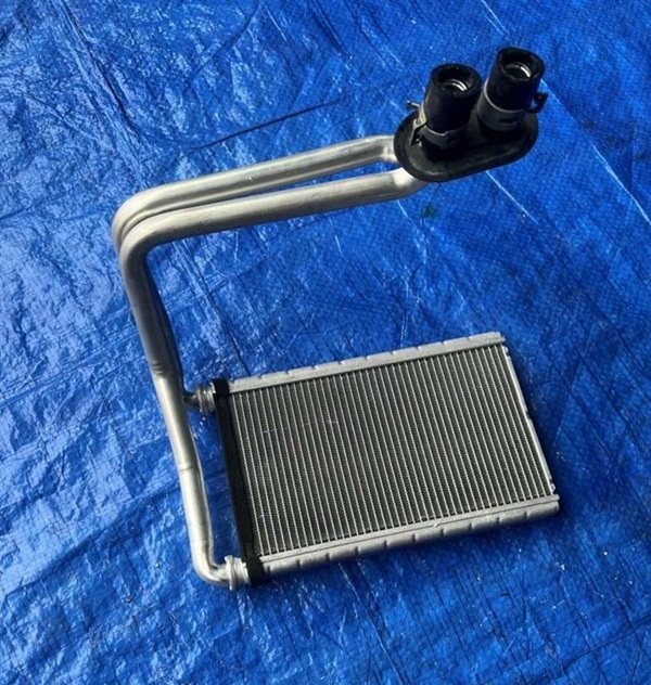 Новый радиатор отопителя