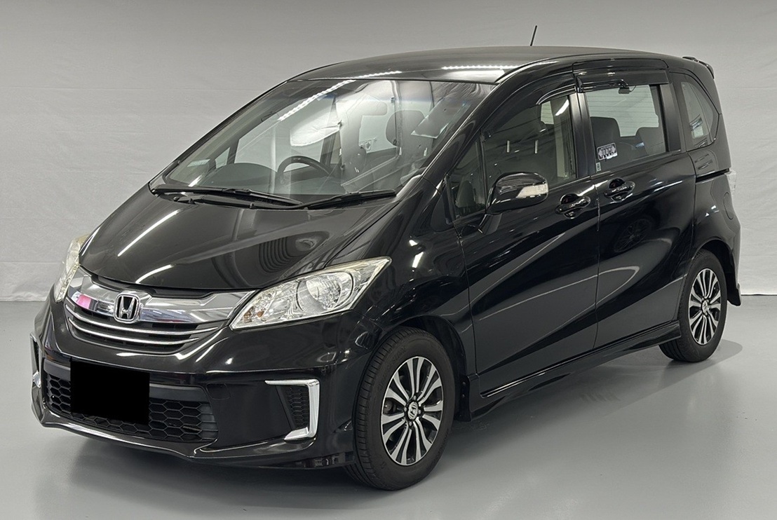 Хонда Фрид после замены шаровых опор в автотехцентре