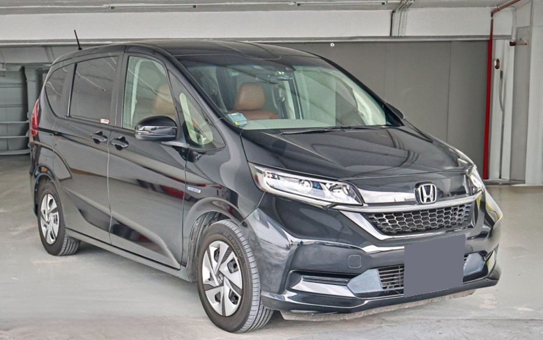 Хонда Фрид после замены ШРУСов в автотехцентре