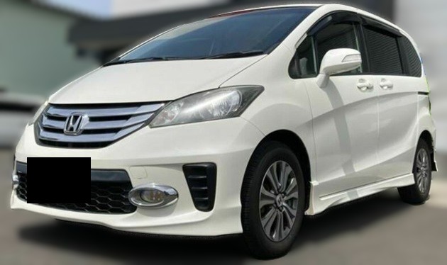 Хонда Фрид после замены ступицы в автотехцентре