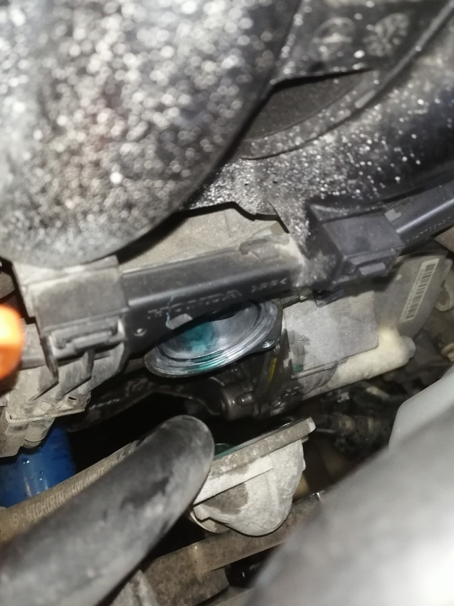 Замена термостата Хонда Фрид