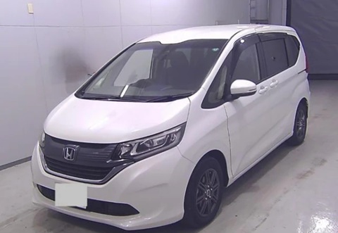 Хонда Фрид после замены заднего сальника коленвала в автотехцентре