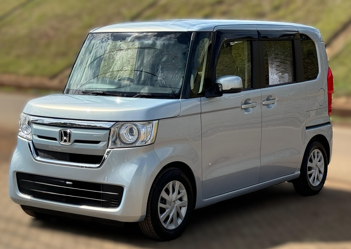 Хонда Н-Бокс после замены тормозной жидкости в автотехцентре