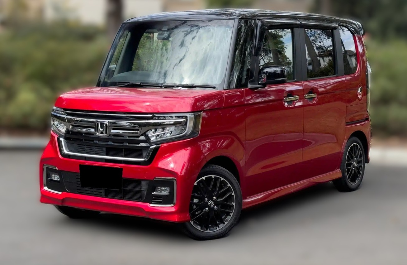 Хонда Н-Бокс после замены воздушного фильтра в автотехцентре