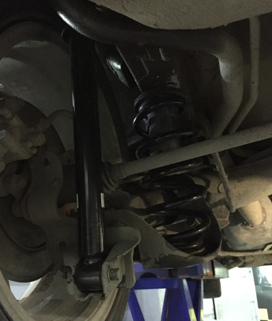 Замена пружин Хонда Stepwgn