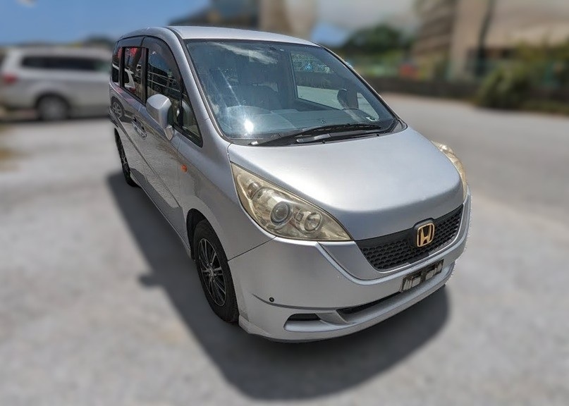 Хонда Stepwgn после замены сайлентблоков рычага в автотехцентре