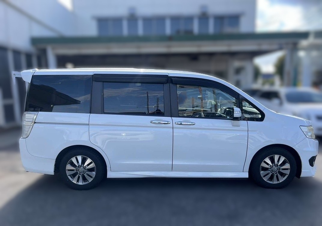 Хонда Stepwgn после замены ступичного подшипника в автотехцентре