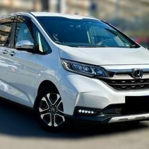 Хонда Фрид после замены тормозных дисков в автотехцентре